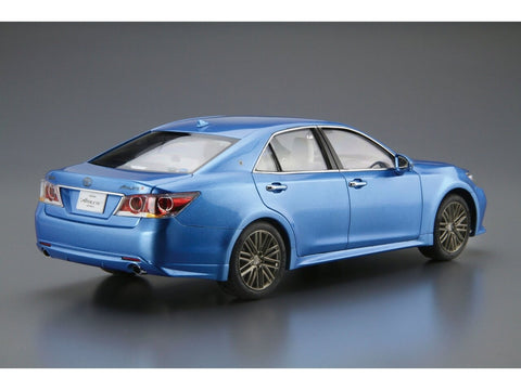 Aoshima Toyota Crown Athlete G 2015 1/24 surenkamas plastikinis modelis 05876