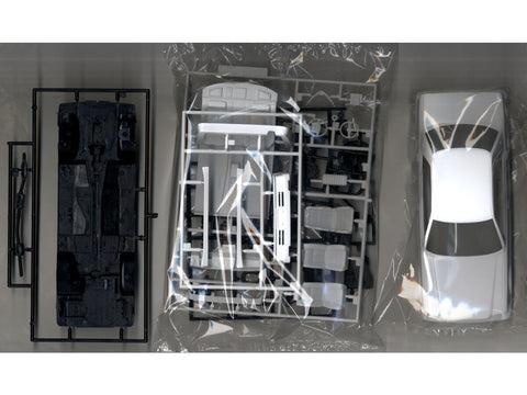 Aoshima Toyota Crown Royal Saloon UZS131 1989 1/24 plastikinis modelis