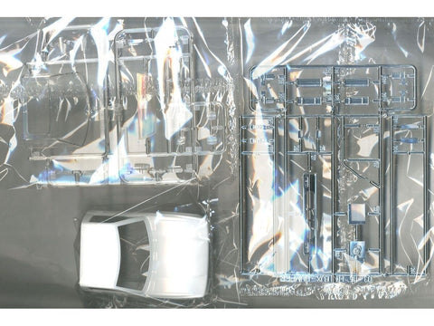 Aoshima Toyota Hilux YN86 '95 Old School 1/24 plastikinis surinkimo rinkinys