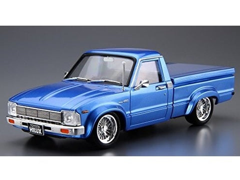 Aoshima Toyota Hilux RN30 Custom 1978 1/24 plastikinis rinkinys