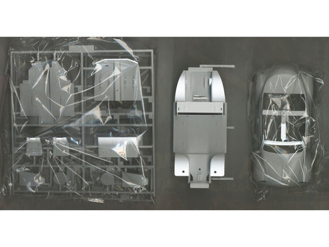 Aoshima Volkswagen Beetle 1303S kabrioletas 1975 1/24 surenkamas modelis