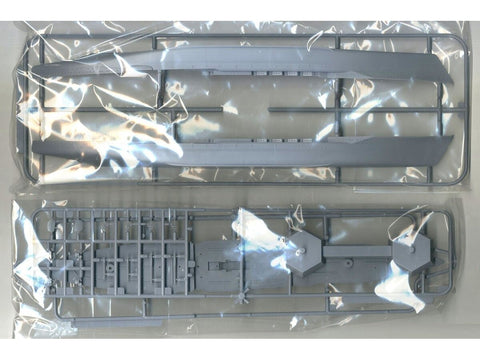 Aoshima IJN Nagato 1945, pilno korpuso, 1/700, su metaliniu vamzdžiu