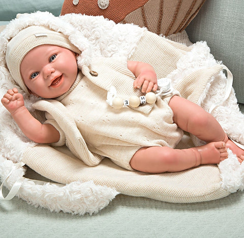 Arias Reborn kūdikio kolekcinė lėlė 45 cm – rankų darbo su rūbeliais