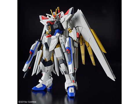 Gunpla modelis HGCE Mighty Strike Freedom Gundam Bandai 1/144 66384