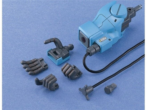 Bandai MG Gouf Custom MS-07B-3 Gunpla modelis 1/100, 61575
