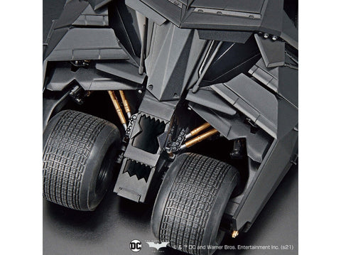 Bandai Batmobilis „Batman Begins“ 1:35 surenkamas modelis