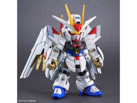 Bandai SD Gundam CS Mighty Strike Freedom – Gunpla surenkamas modelis