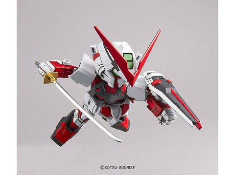 Bandai SD EX-Standard Gundam Astray Red Frame – Gunpla modelio rinkinys