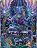 knyga Beyond Lemuria (Izzy Ivy), violetinis iliustruotas priekinis viršelis su mergaite-undine, žuvų ir ornamentų dizainu