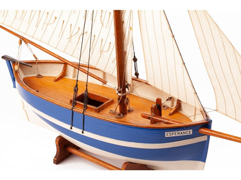 Medinis žvejybinio laivo modelis Esperance Billing Boats 1/30 BB908