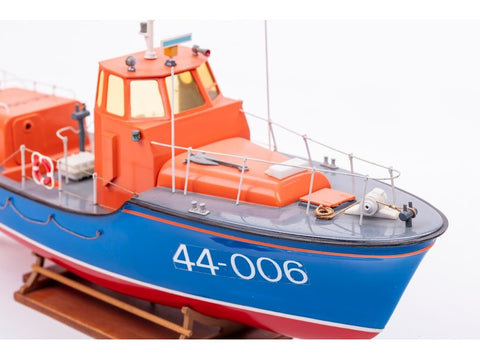 Billing Boats RNLI Waveny gelbėjimo laivas, 1:40, plast. korpusas, BB101