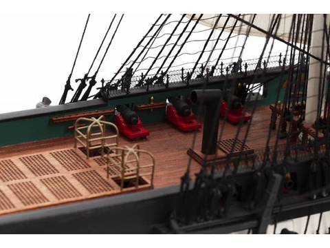 Billing Boats USS Constitution medinis laivo modelis 1:75 (BB508)