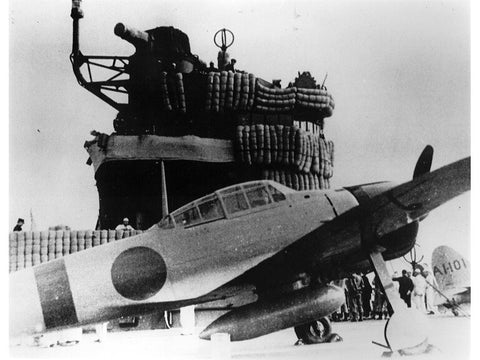 Akagi tiltas su skrydžių deniu ir A6M2 Zero modelis 1/35, Border BSF-002