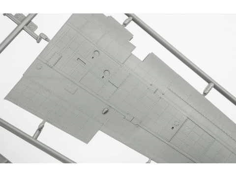 Akagi tiltas su skrydžių deniu ir A6M2 Zero modelis 1/35, Border BSF-002