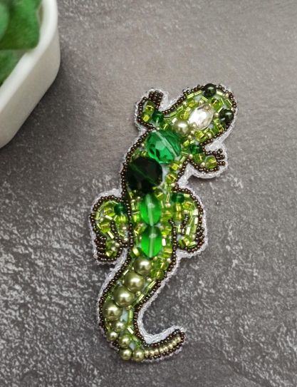 Karoliukų siuvinėjimo rinkinys sagė „Driežas“ Crystal Art