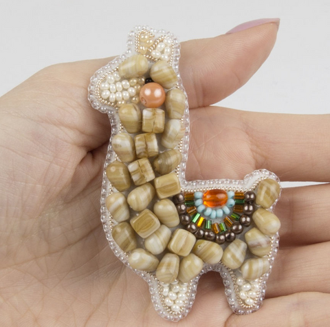 Segės siuvinėjimo karoliukais rinkinys Lama – Crystal Art, Preciosa