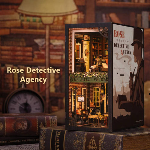 Rose Detective Agency knygų niša – medinė LED diorama, 322 detalės