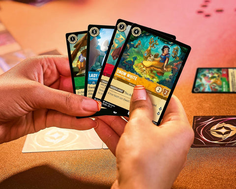 Disney Lorcana Archazia’s Island Illumineer’s Trove – 8 pakeliai, anglų k.