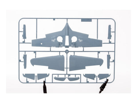 Eduard Curtiss P-40K Warhawk Short Tail ProfiPack lėktuvo modelis 1/48 82243