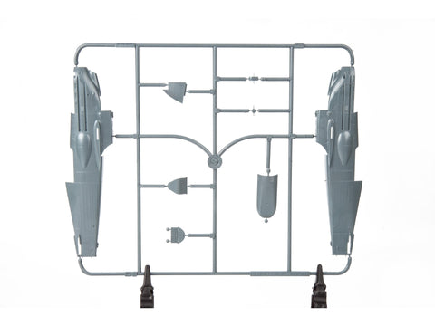Avia B.534 IV serija plastikinis surenkamas lėktuvo modelis 1:48