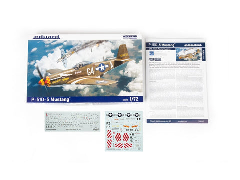 Plastikinis modelis North American P-51D-5 Mustang 1/72 Weekend Edition