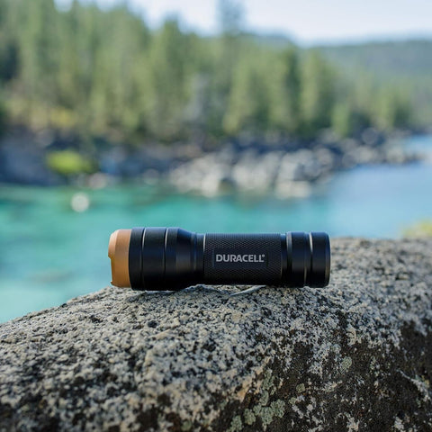 Duracell aliumininis LED žibintuvėlis 250 lm, 180 m, su baterijomis