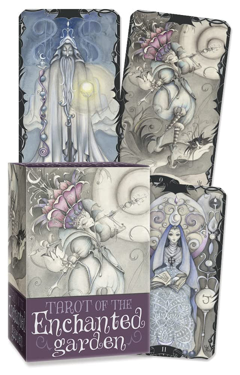 Tarot kortos „Enchanted Garden“ komplektas su violetine dėžute ir keturiomis iliustruotomis kortomis, parodytomis fankuotu išdėstymu