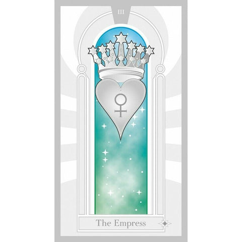 tarot korta Imperatorė su sidabriniu širdies simboliu Veneros centre, karūna iš žvaigždžių ir žalsvu, žvaigždėtu vertikaliu fonu