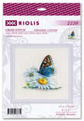 Kryželių siuvinėjimo rinkinys Riolis: mėlynas drugelis ant ramunės, 15×15 cm dizainas "Fragile Beauty"