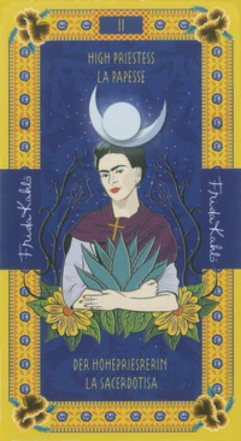 tarot korta Aukščiausioji kunigėja – Fridos Kahlo stiliaus iliustracija mėlyname fone, priekinis variantas