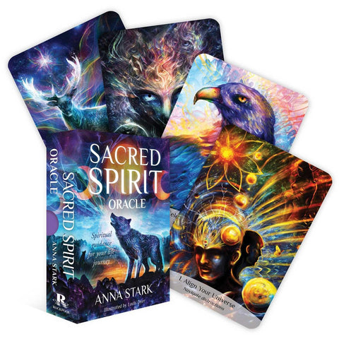 Sacred Spirit orakulo kortos su spalvingu dėklu ir atversta kortų fanuote, rodanti vilką, erelį ir mistines kosmines iliustracijas
