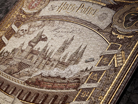 Harry Potter Hogvartso 1000 detalių dėlionė su auksine folija – Theory11