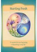 Įkvėpimo korta „Starting Fresh“ su dienos ir nakties yin‑yang kompozicija, pastelinė gėlių ir mėnulio pradžios tema