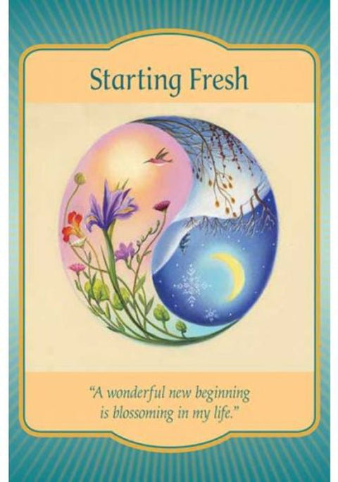 Įkvėpimo korta „Starting Fresh“ su dienos ir nakties yin‑yang kompozicija, pastelinė gėlių ir mėnulio pradžios tema
