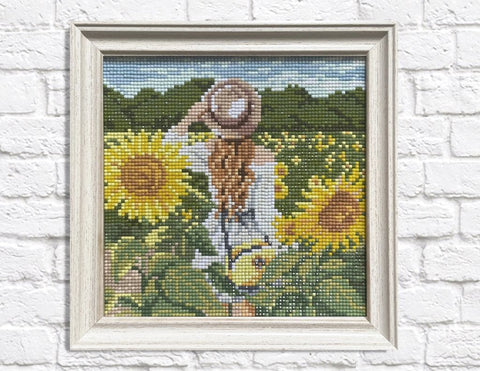 Crafting Spark: Girl in Sunflowers 20х20 Deimantinio Paveikslo komplektas Cs2625 - HOBI.LT 🇱🇹