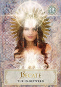 tarot korta Hecate – aukso ir pastelinių tonų iliustracija su saulės vainiku ir numeriu 19; vienos kortos variantas kolekciniam deniui