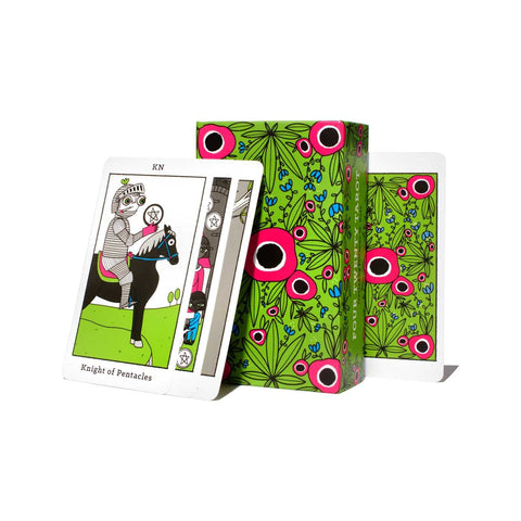 Four Twenty Tarot – kanapių tematikos 78 kortos su anglišku vadovu