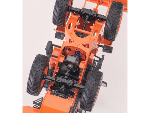 Hasegawa Hitachi ZW100-6 ratinis krautuvas 1/35 plastikinis rinkinys 66004