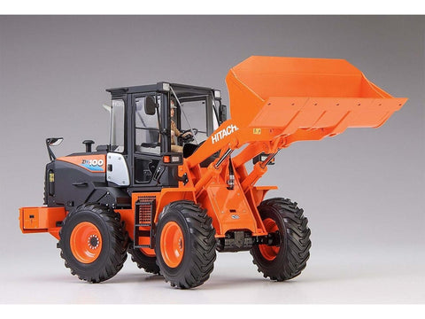 Hasegawa Hitachi ZW100-6 ratinis krautuvas 1/35 plastikinis rinkinys 66004