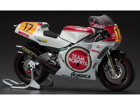 Hasegawa Yamaha YZR500 1/12 Lucky Strike Roberts 1988 moto modelis