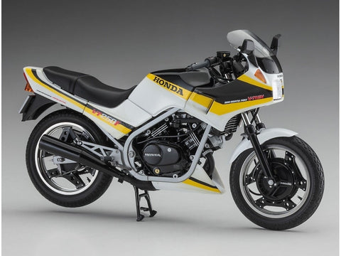 Hasegawa Honda VT250F (1985) 1/12 plastikinis modelis, ribotas leidimas