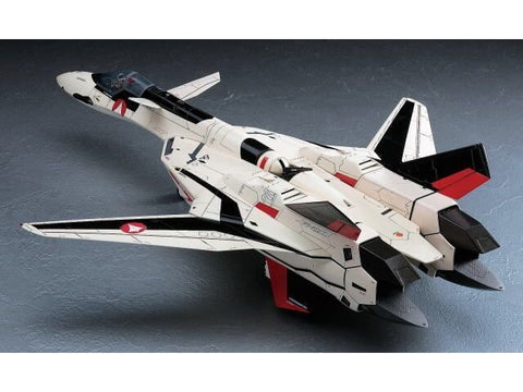 Hasegawa Macross Plus YF-19 1/48 plastikinis lėktuvo modelis