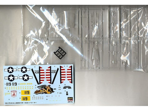 Hasegawa B-24J Liberator 1/72 plastikinis lėktuvo modelis