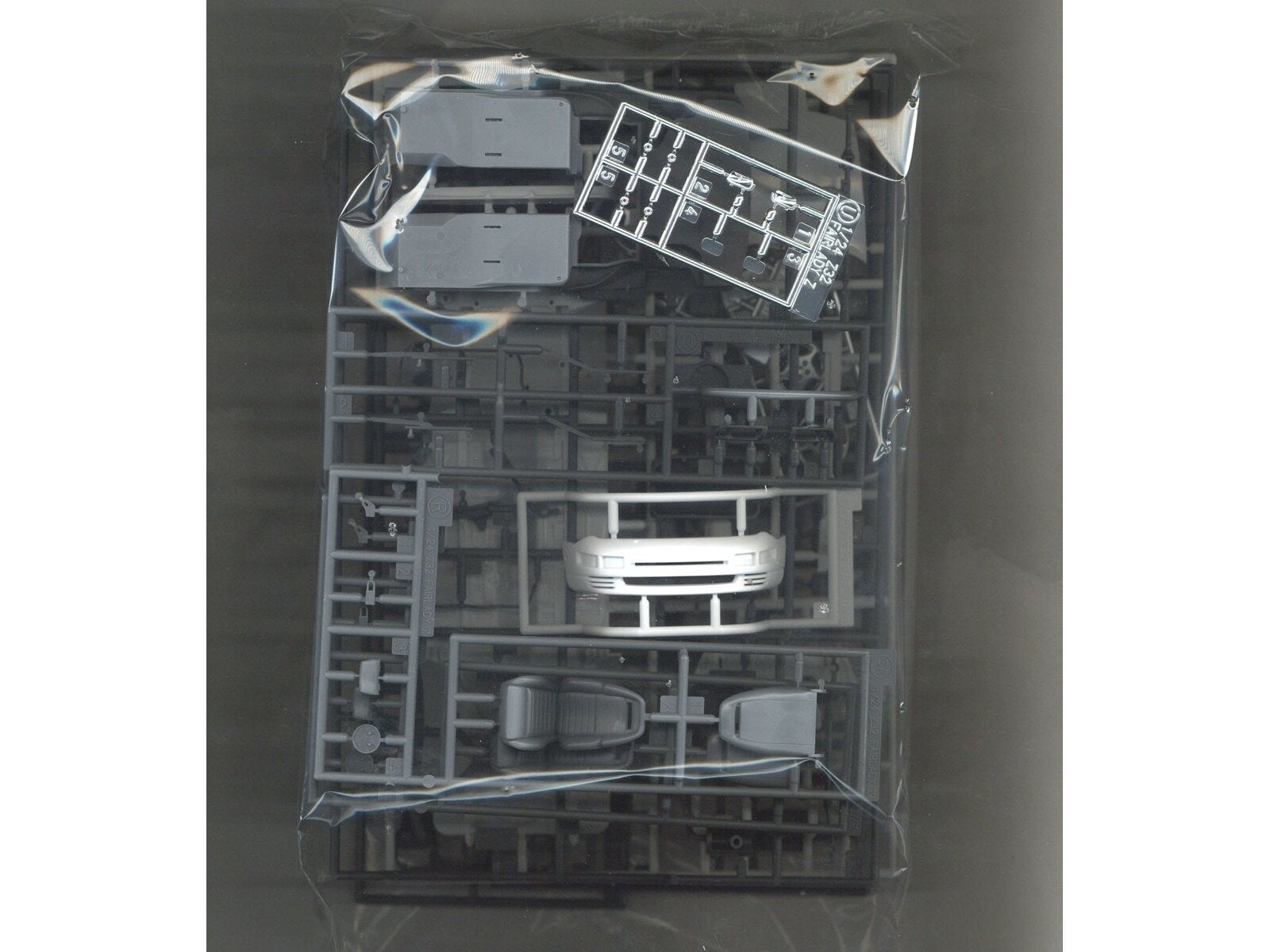 HHページ Hasegawa Nissan 300ZX Twin Turbo 2+2 1992 plastikinis 1/24 – HOBi