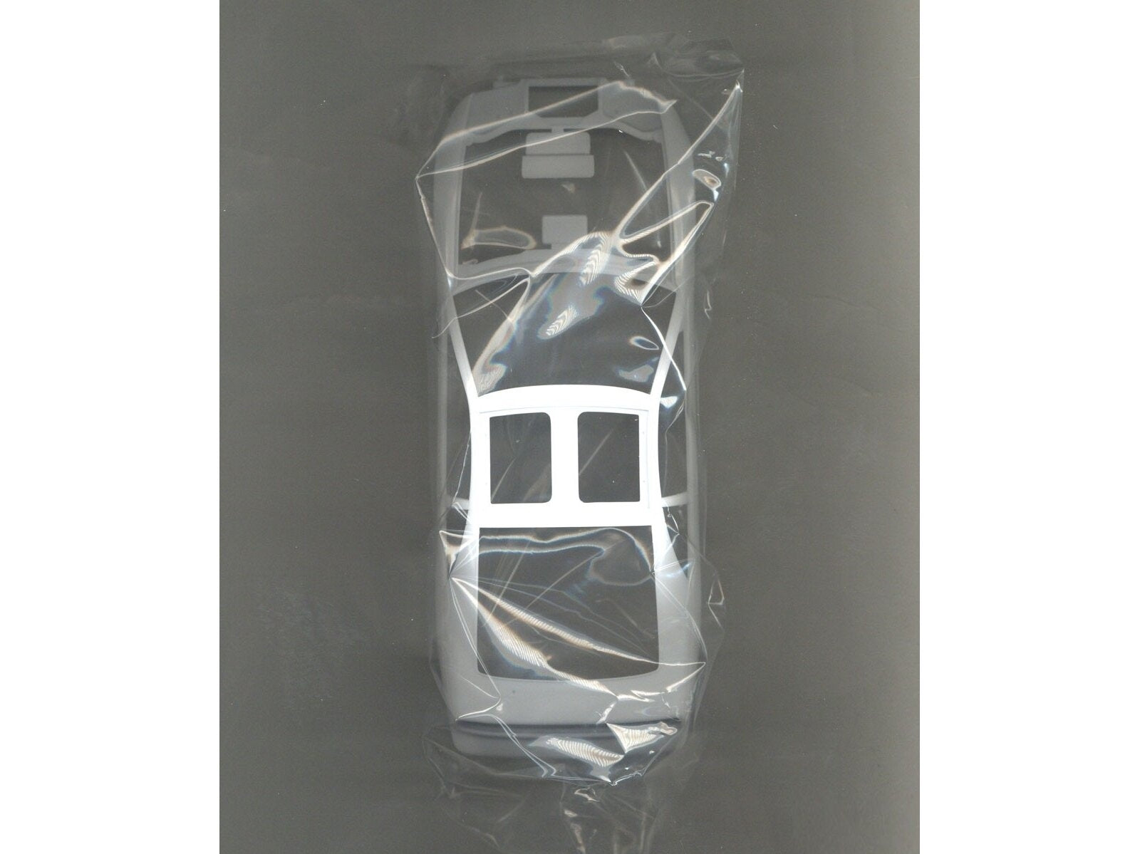 HHページ Hasegawa Nissan 300ZX Twin Turbo 2+2 1992 plastikinis 1/24 – HOBi