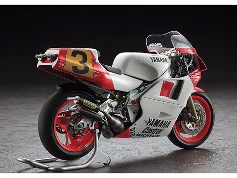 Hasegawa Yamaha YZR500 (0W98) 1988 WGP500 čempionas, 1/12 surenkamas modelis