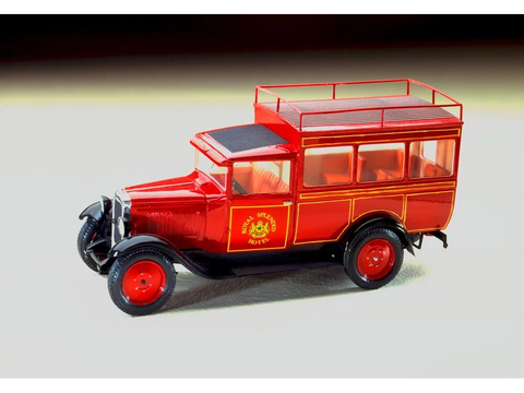 Heller Citroen C4 Splendid Hotel automobilio modelis 1/24 80713