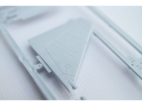 Heller Su-27UB/P Ukraina 1/72 dovanų rinkinys su dažais, 56371