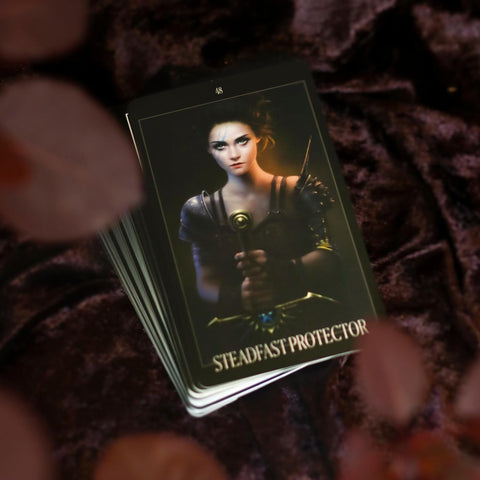 Vampyrų fėjų orakulo kortos „The Oracle of the Vampire Fae“ (52 kortos)