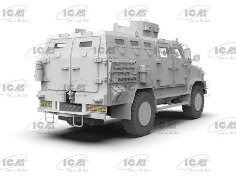 ICM Kozak-001 Ukrainos nacionalinė gvardija 1/35 modelio rinkinys 35015